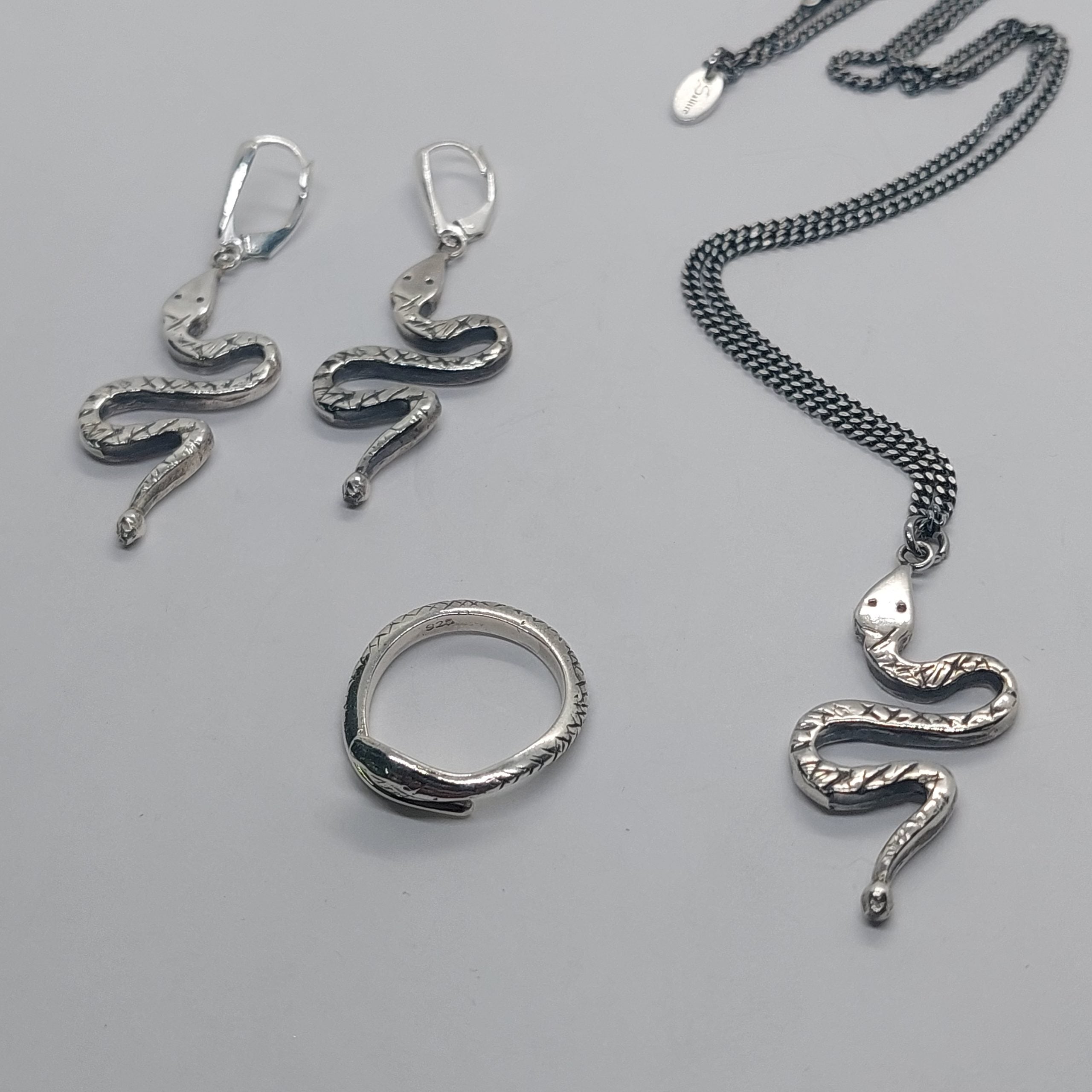 Necklace Salitre Snake Silver