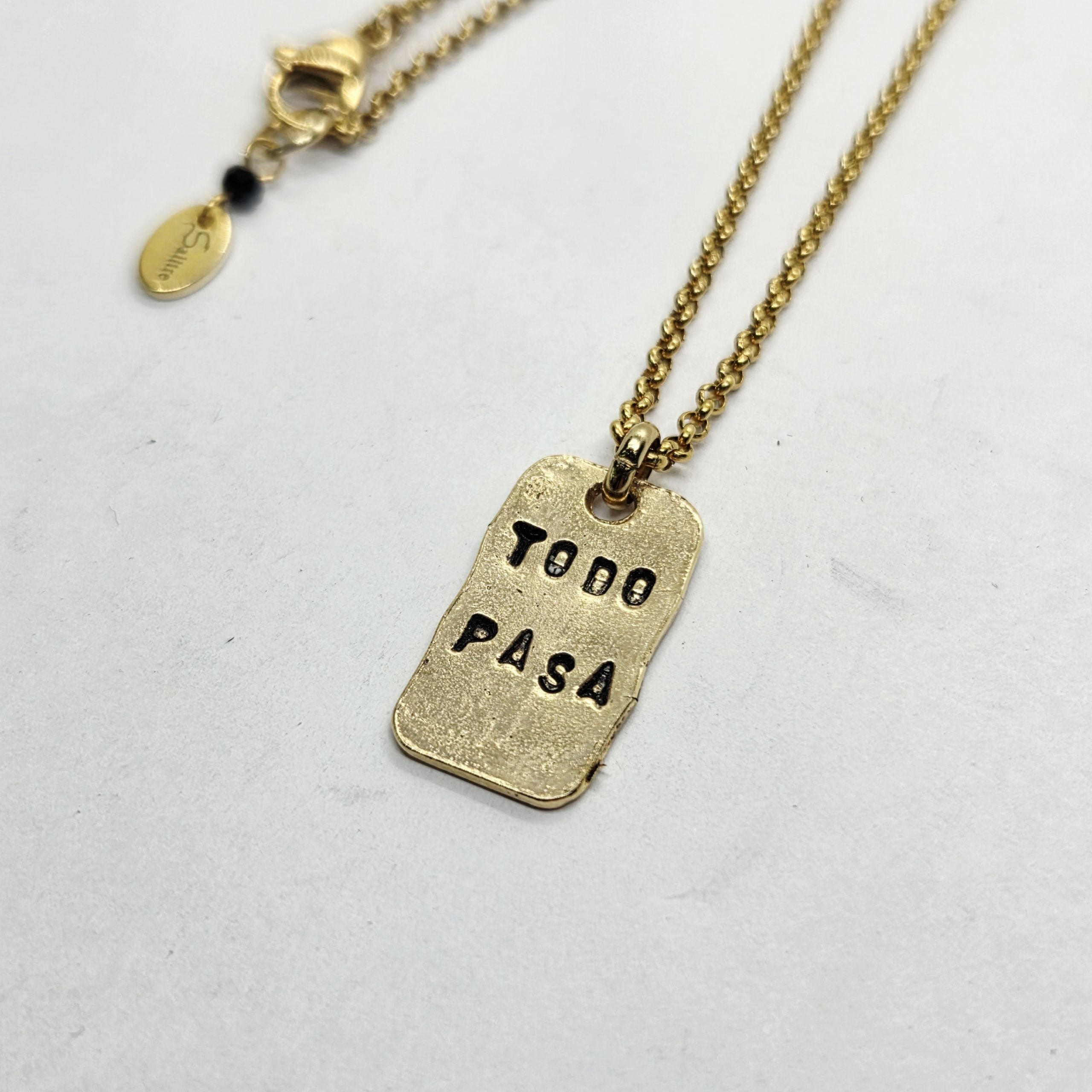 Necklace Todo Pasa gold