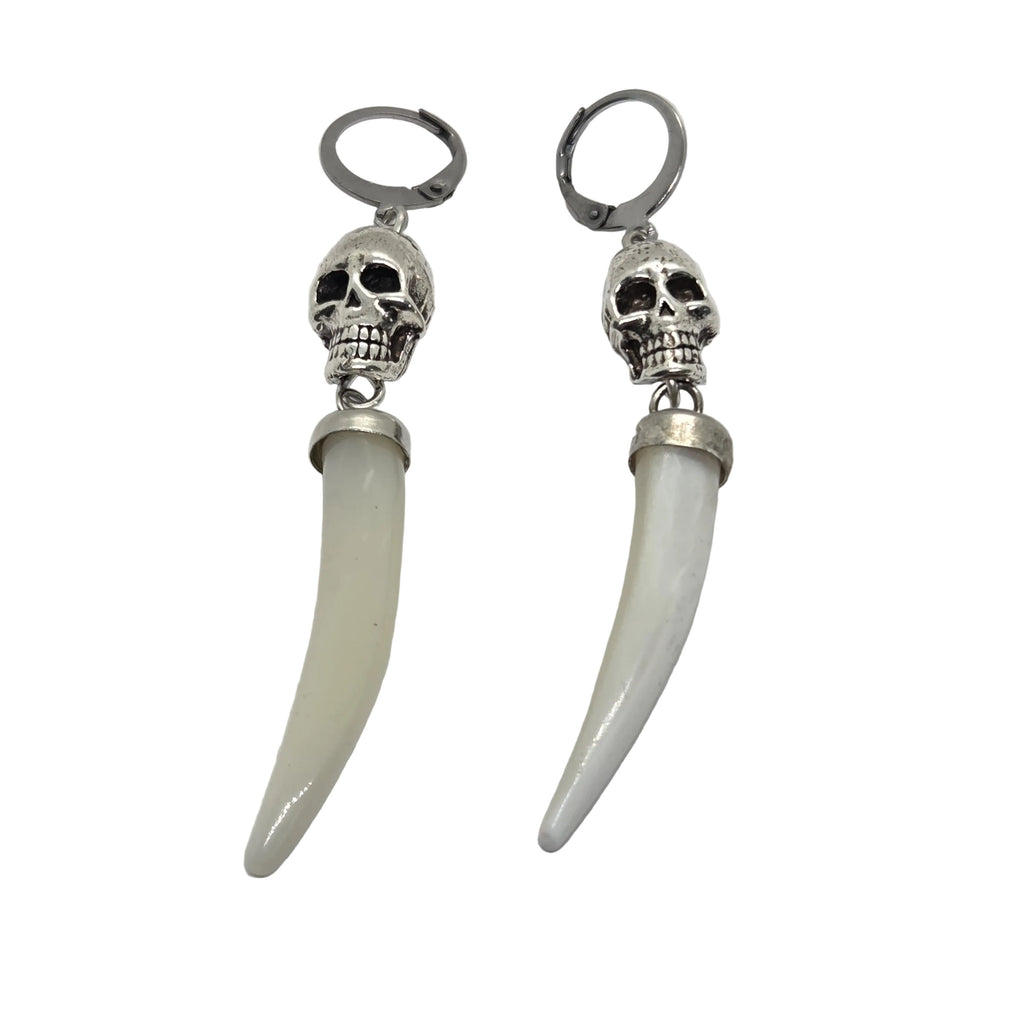 Earring Nacre Skull