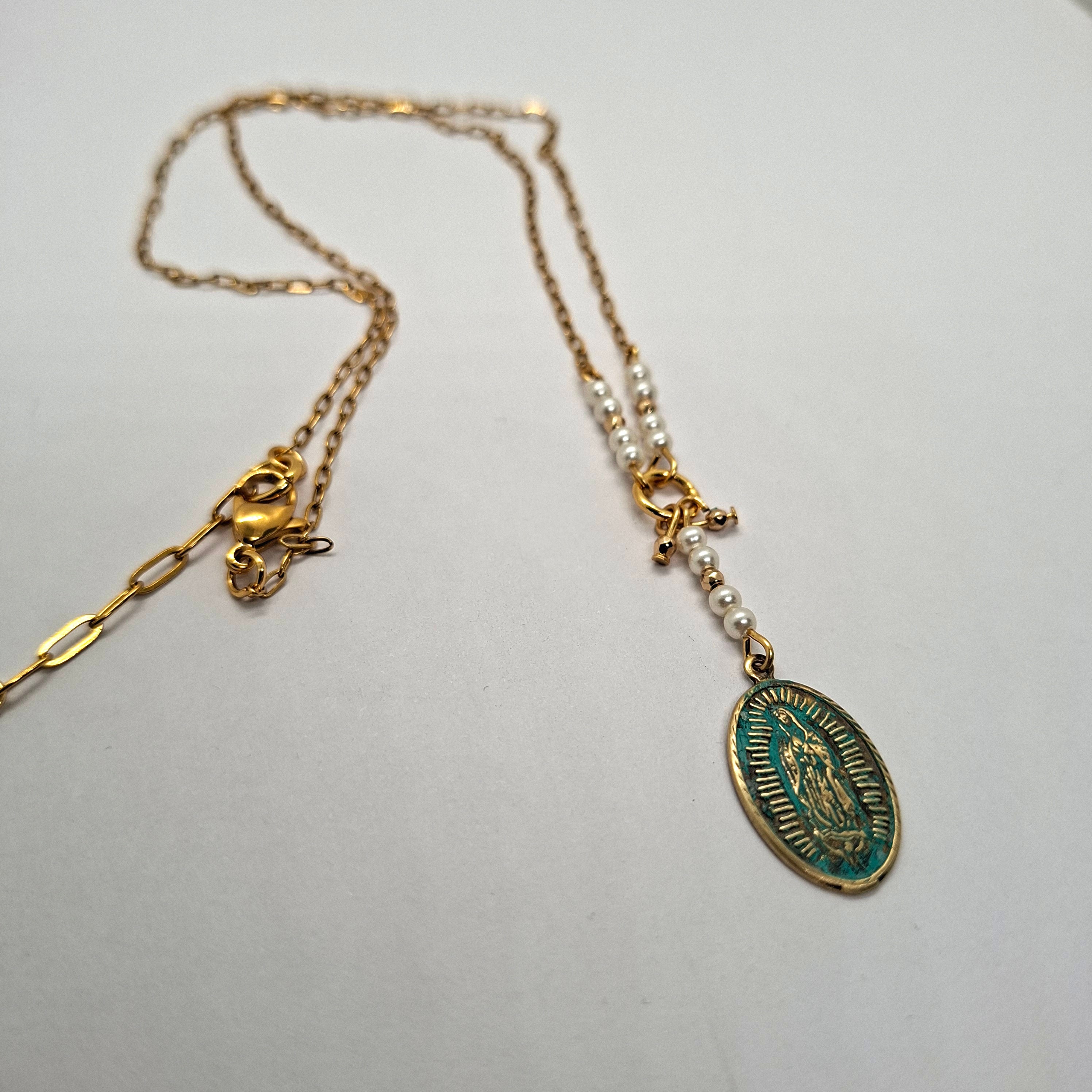 Neckleace Guadalupe