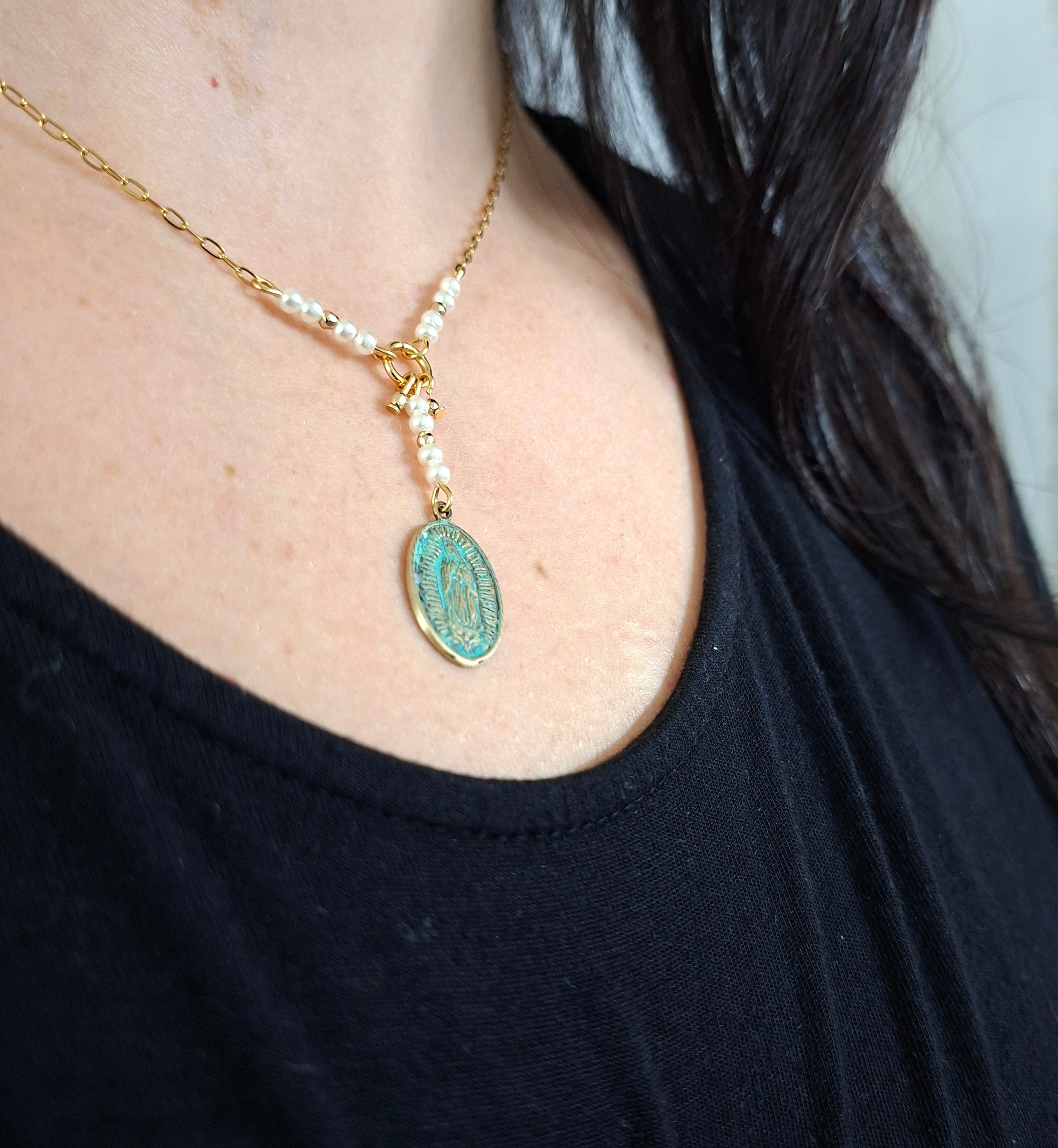 Neckleace Guadalupe