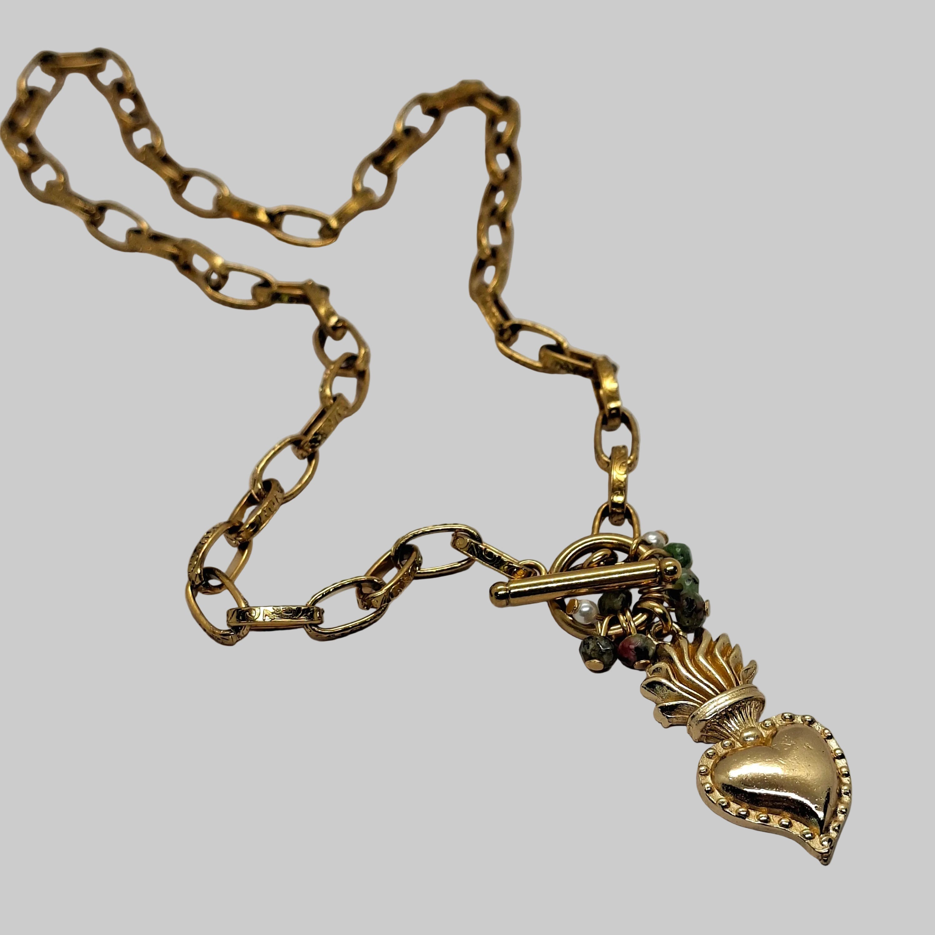 Necklace Sacred Heart Gold