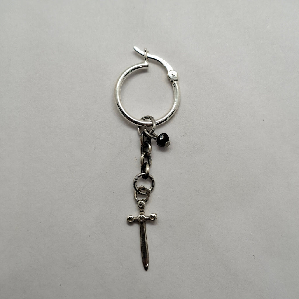 Dolk Silver Earring