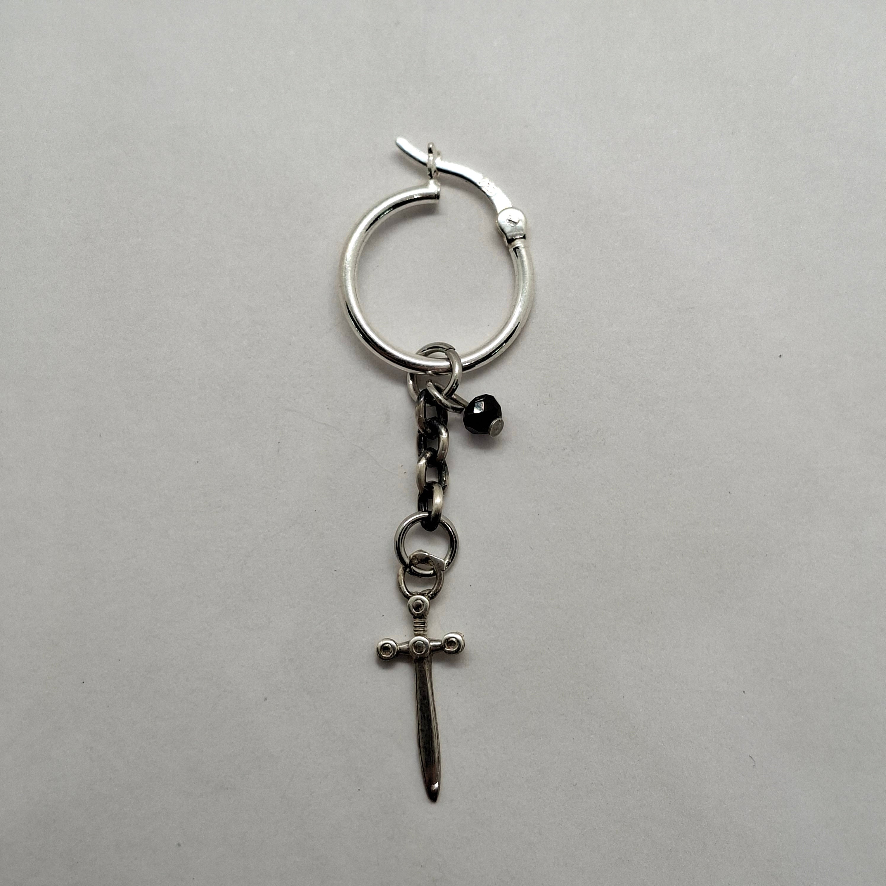 Dolk Silver Earring