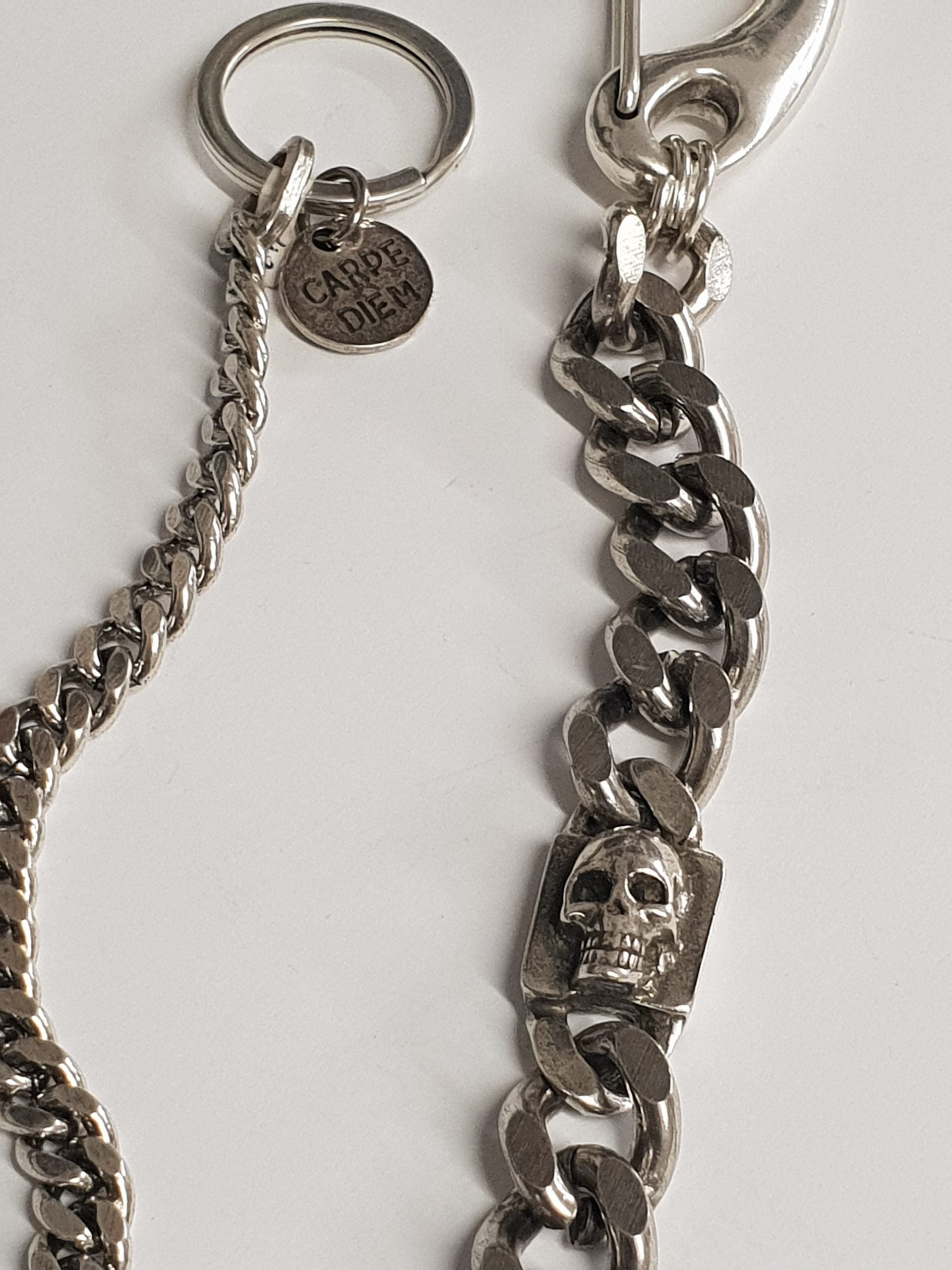 Chain wallet W98