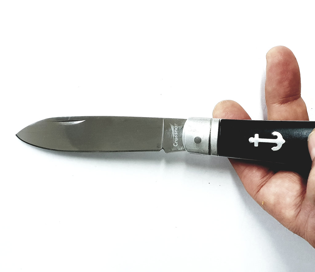 Überlebe den schwarzen Anker