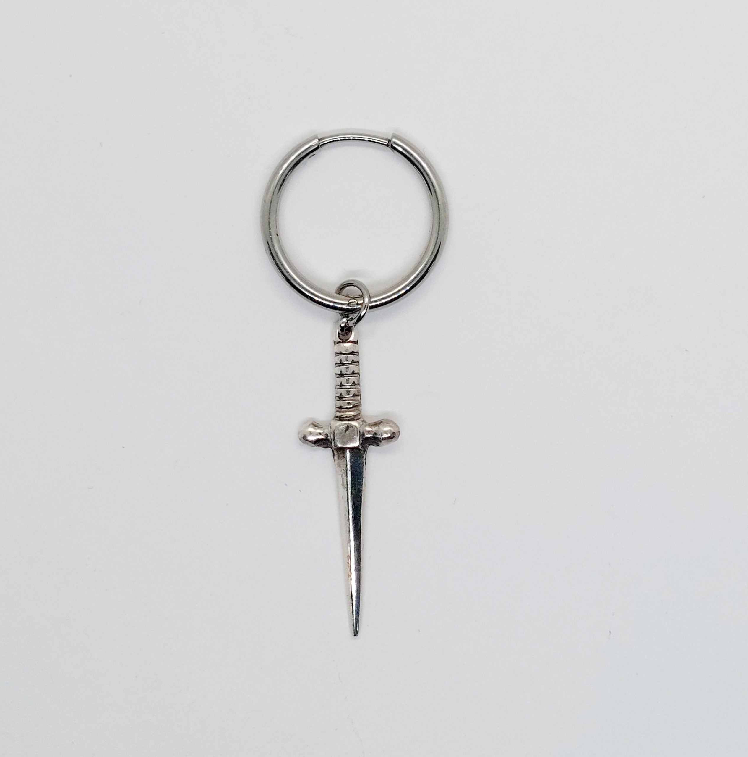 Earring Daga