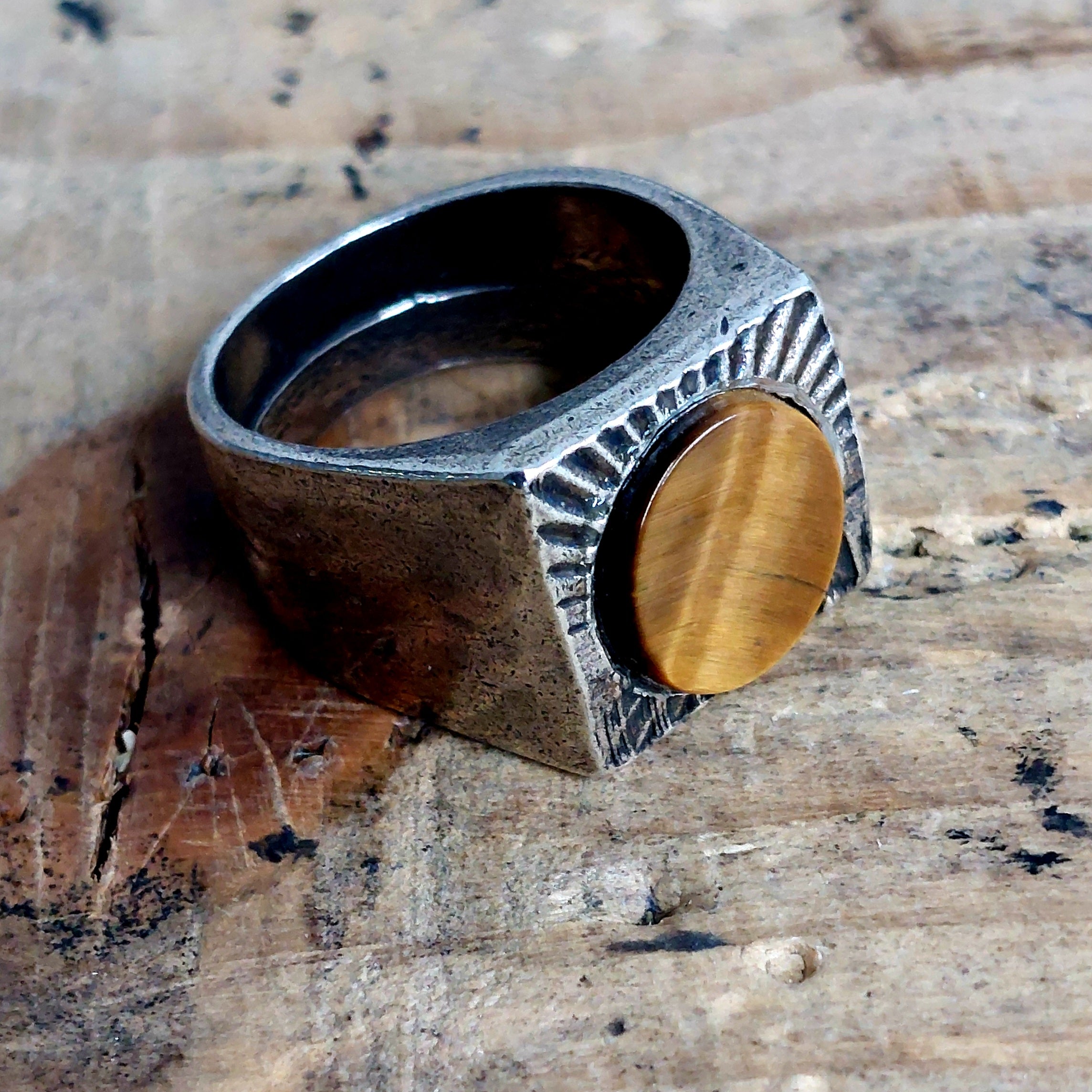 Ring cuadrado Tigre
