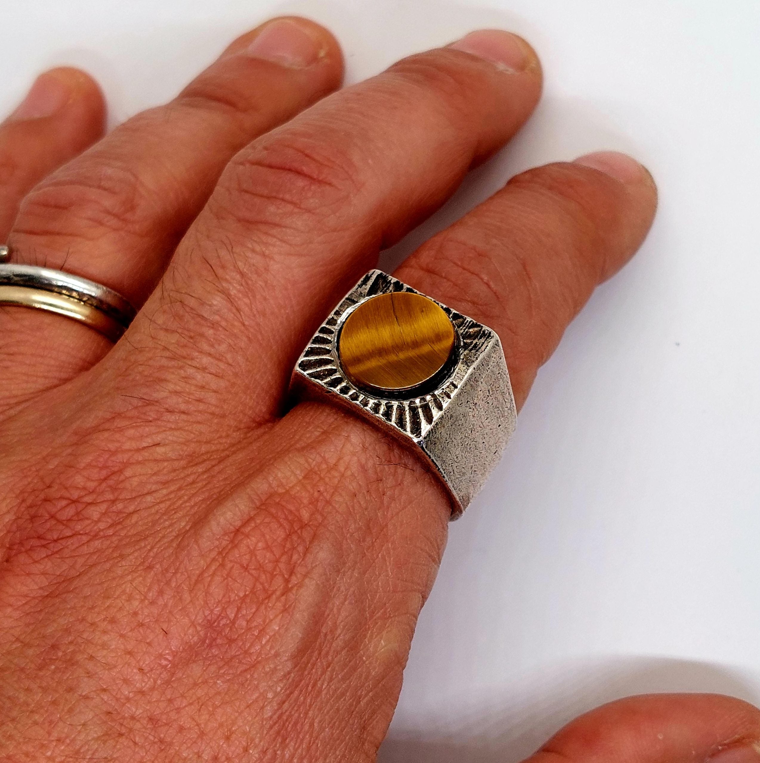 Ring cuadrado Tigre