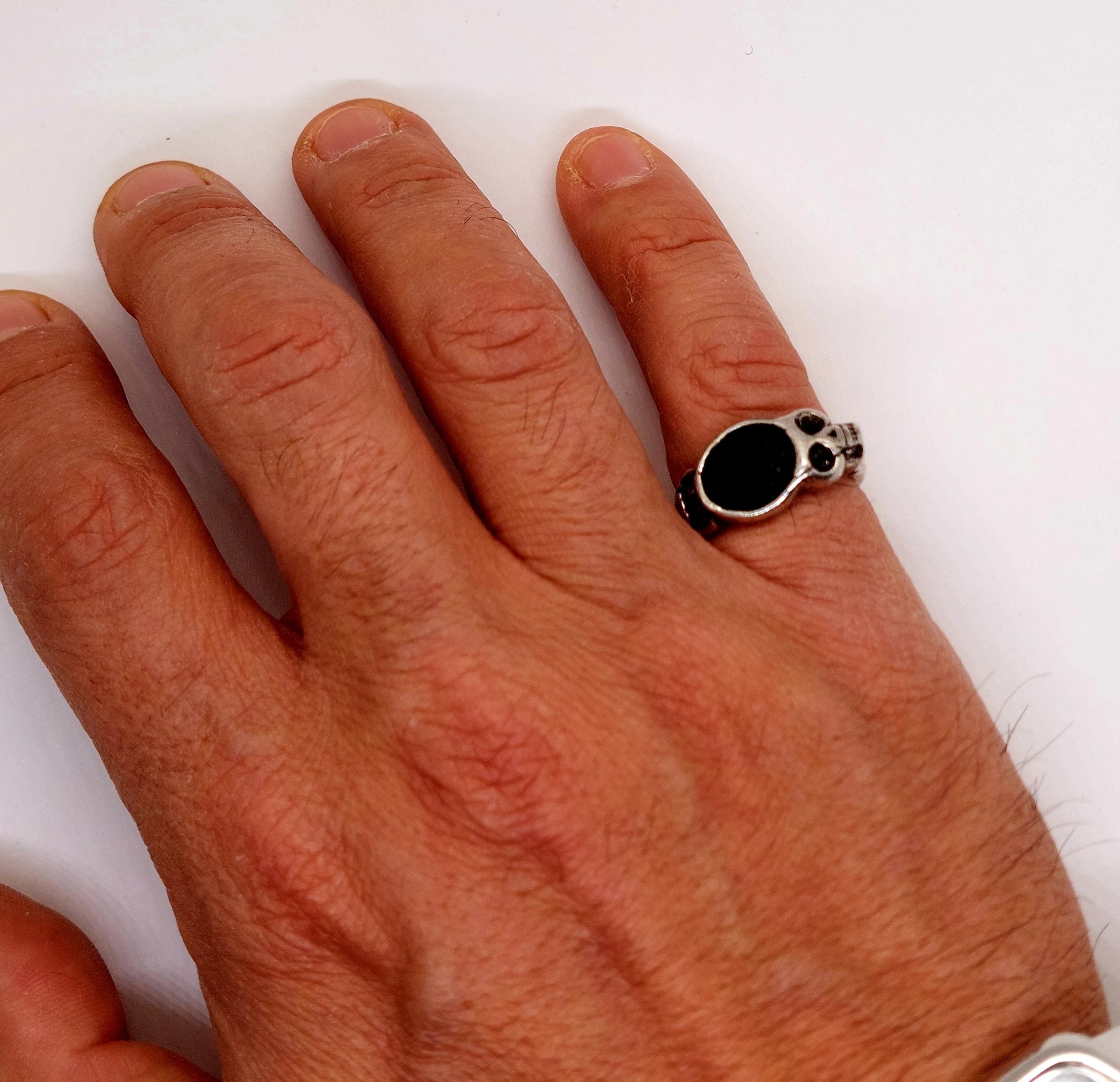 Ring Black Skull