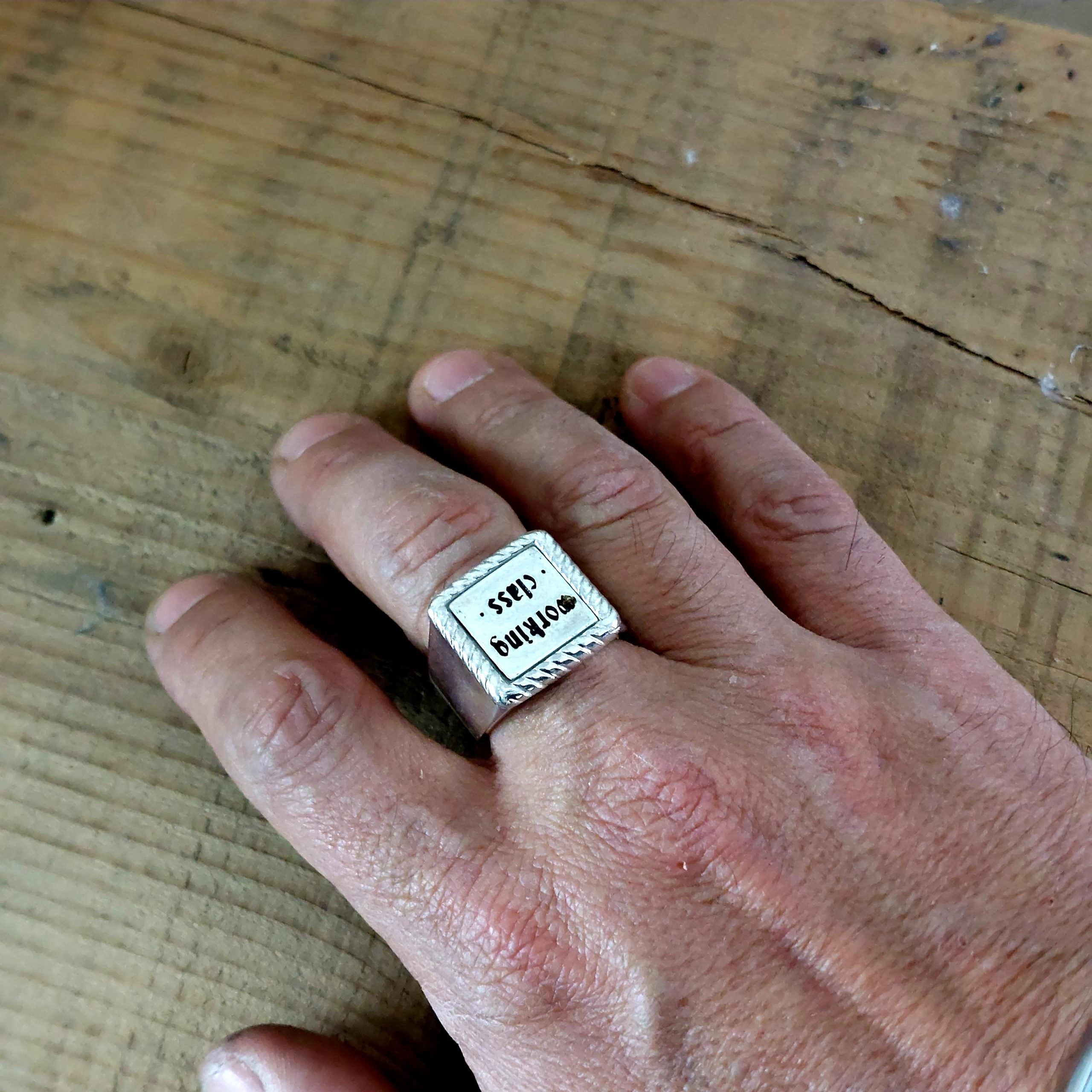 Ring "WCLASS"