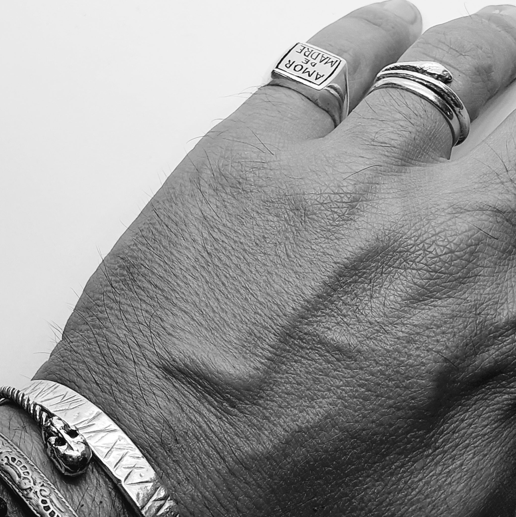 Ring Mom
