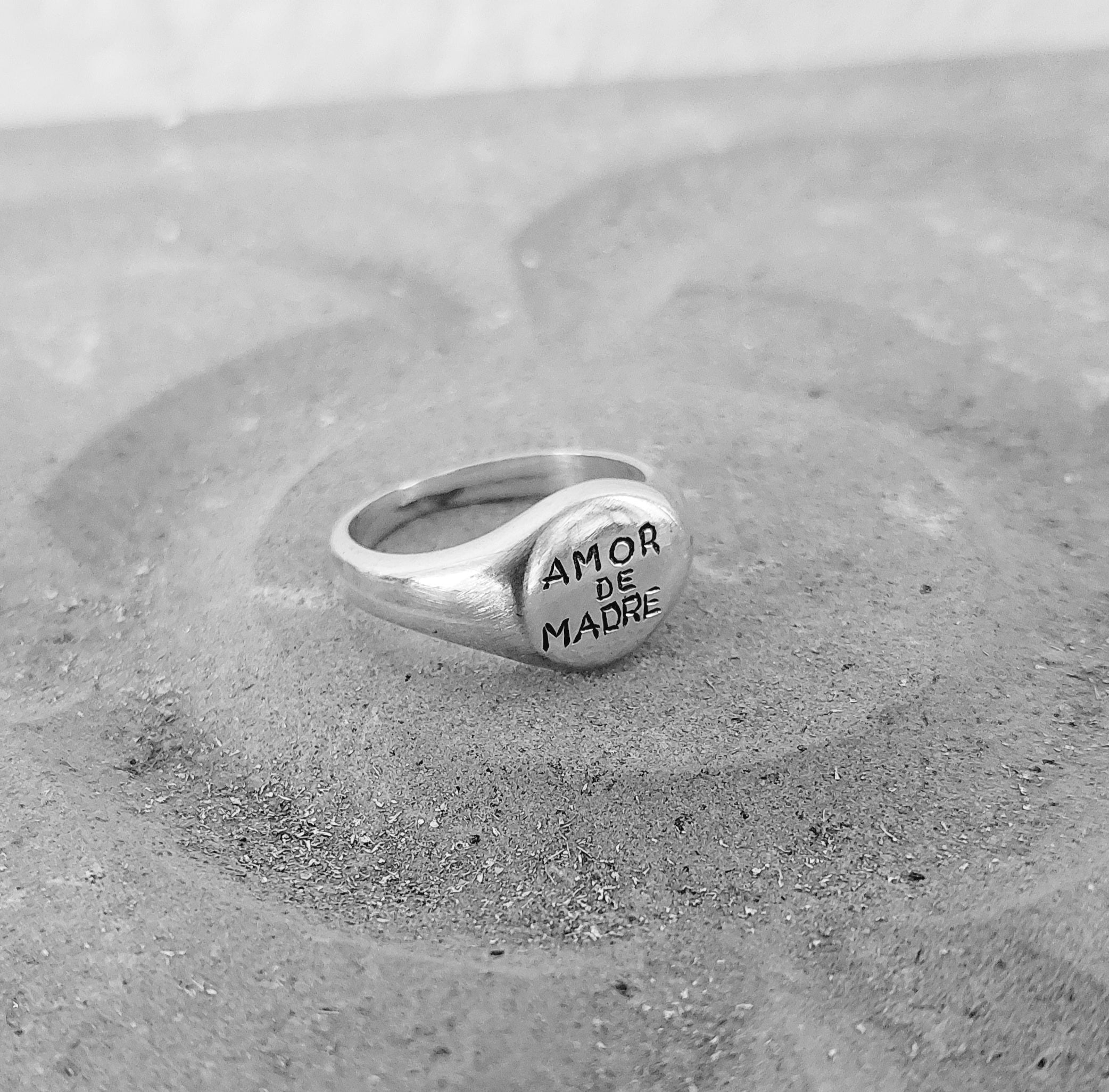 Ring Mom2