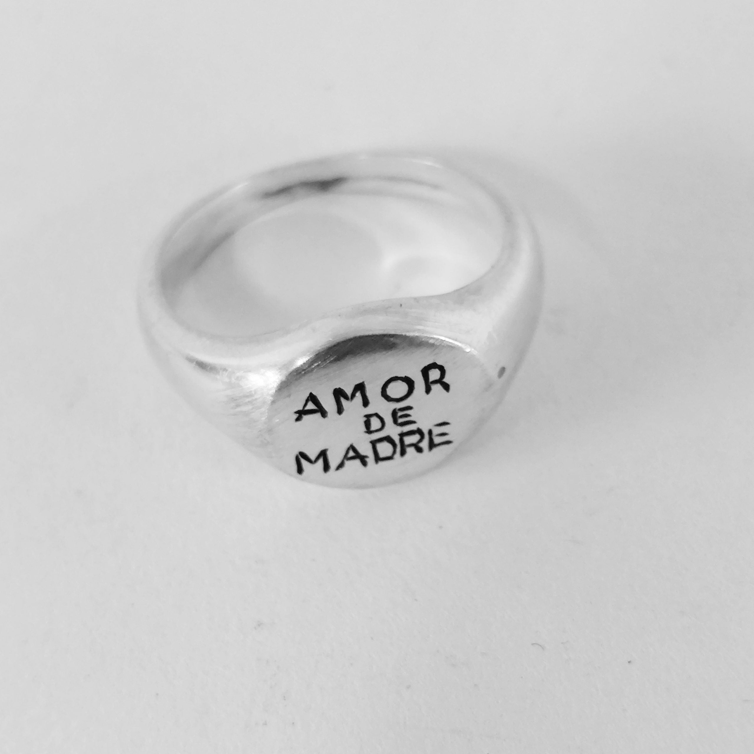 Ring Mom2