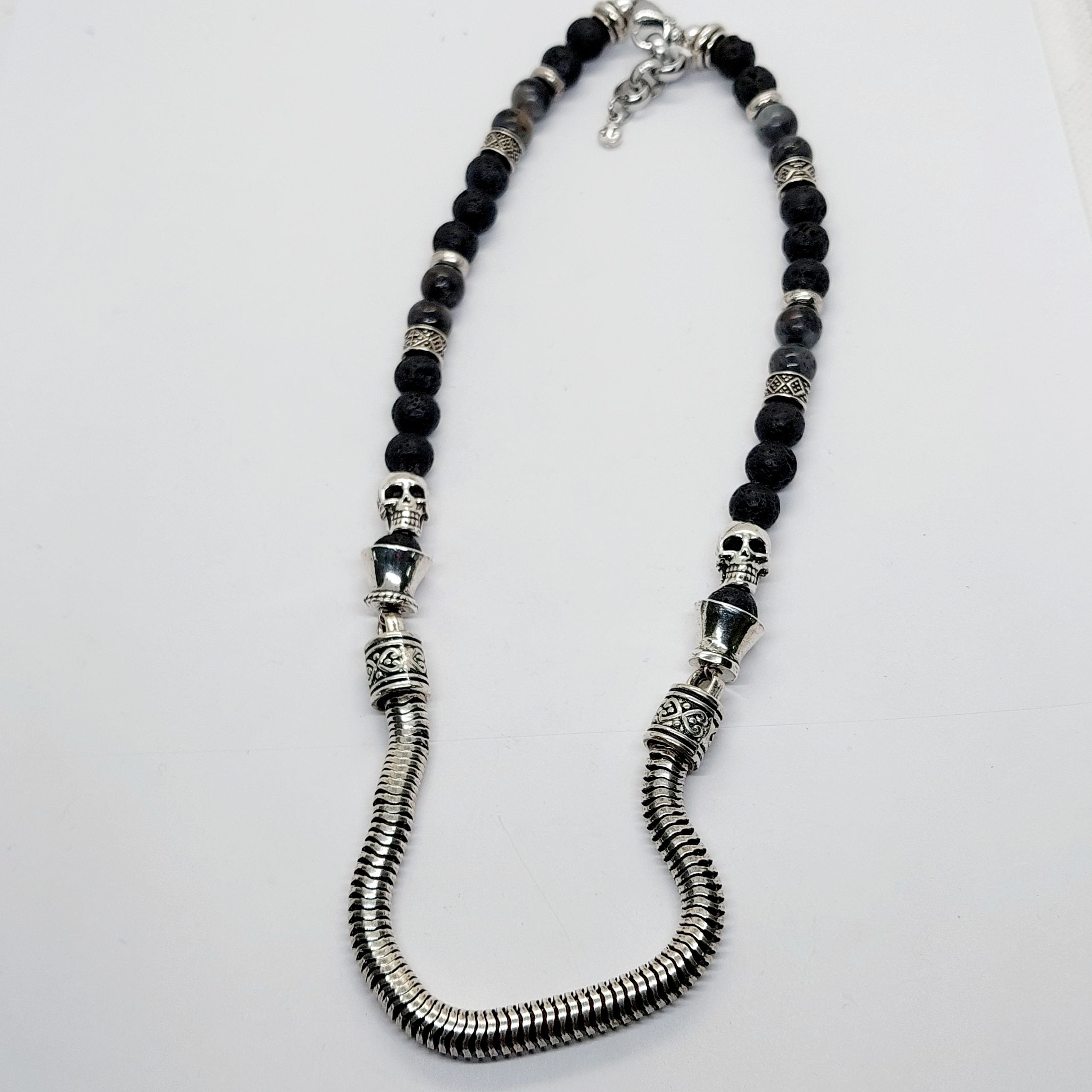 Chocker Max