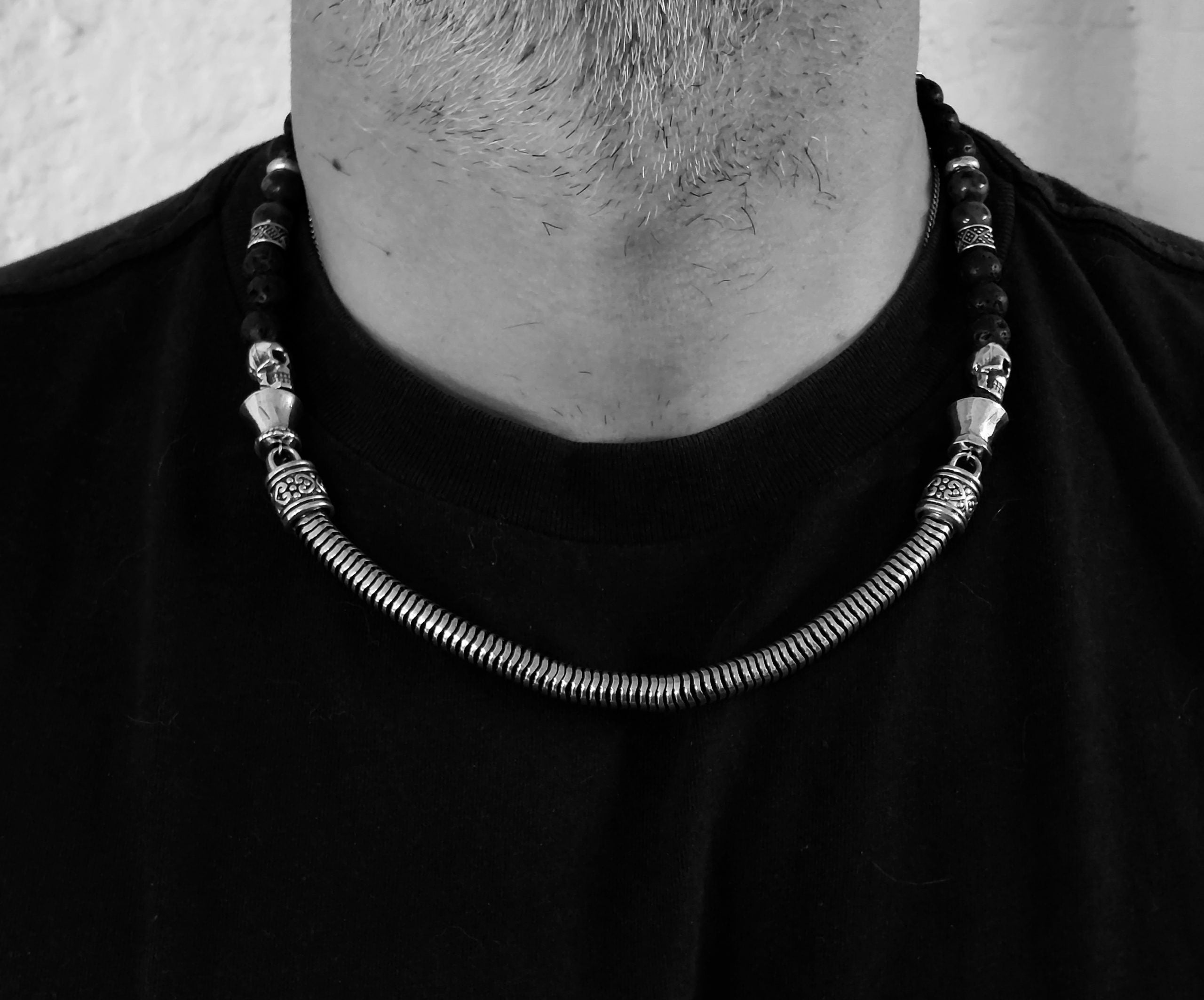 Chocker Max