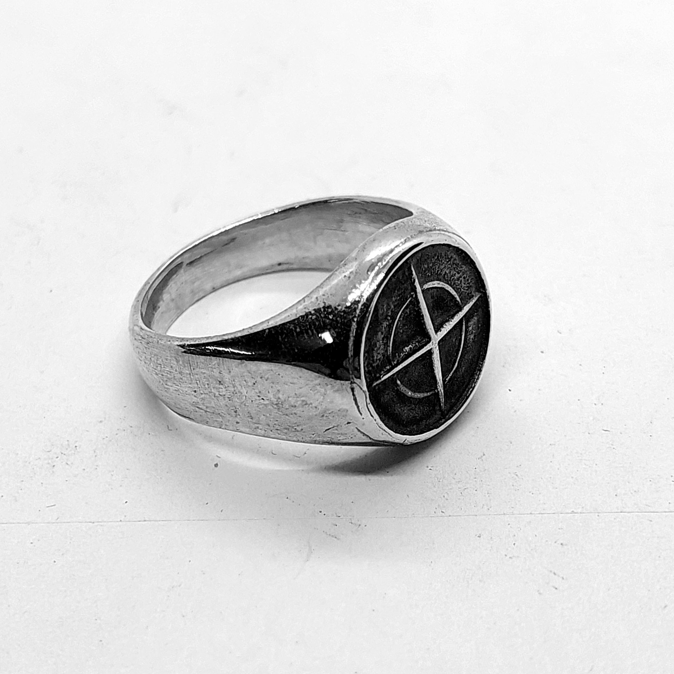 Ring RV Silver.
