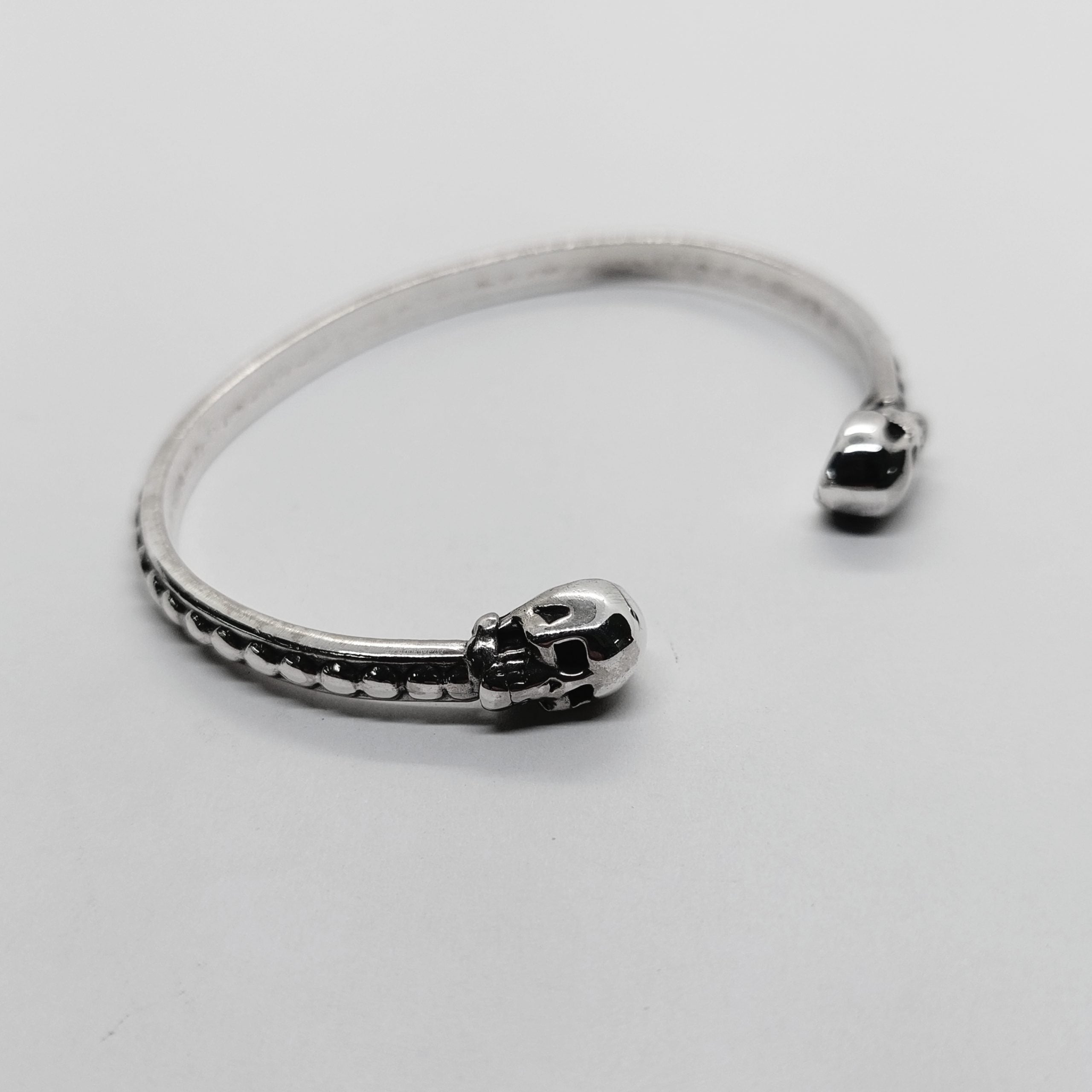 Cuff Dark Soul
