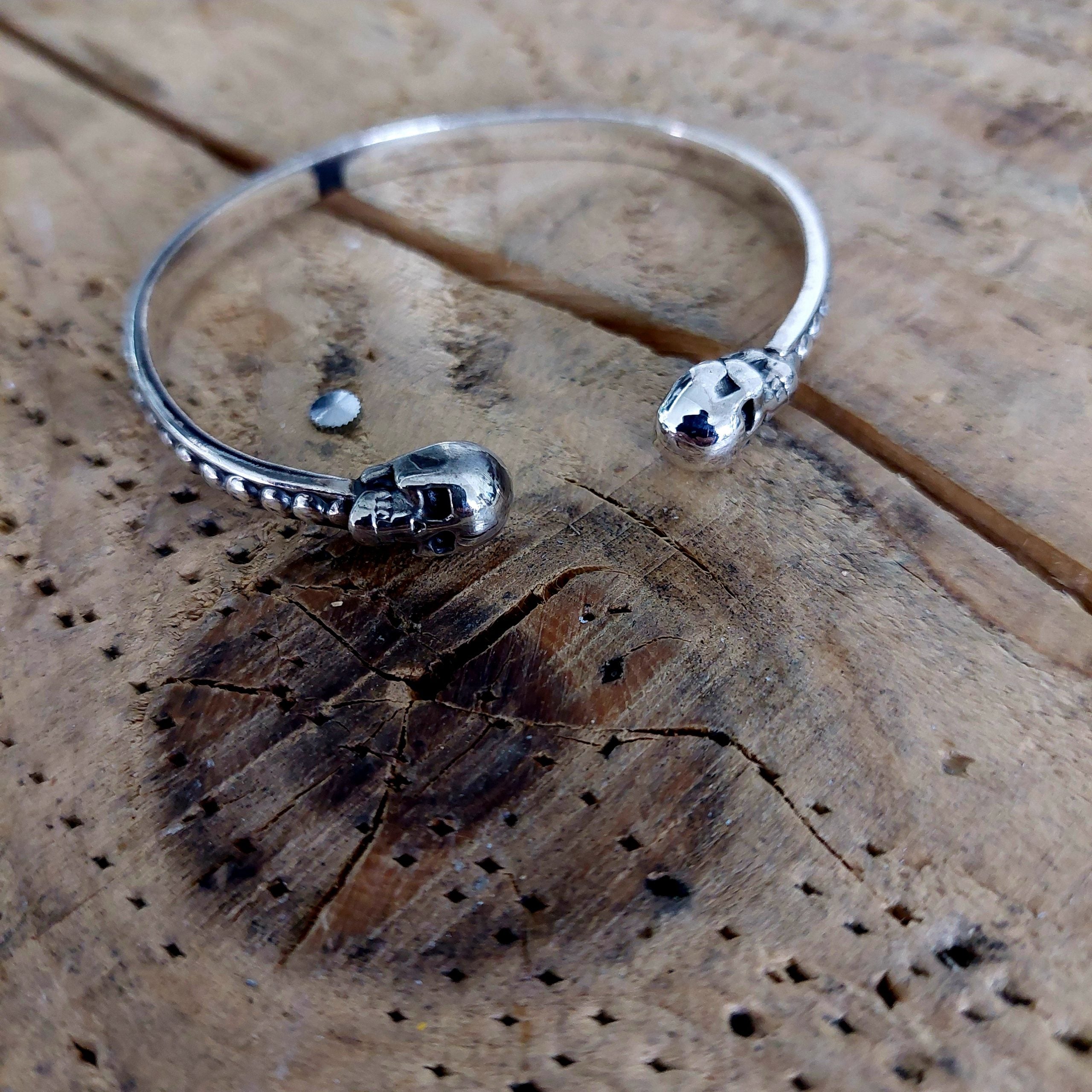 Cuff Dark Soul