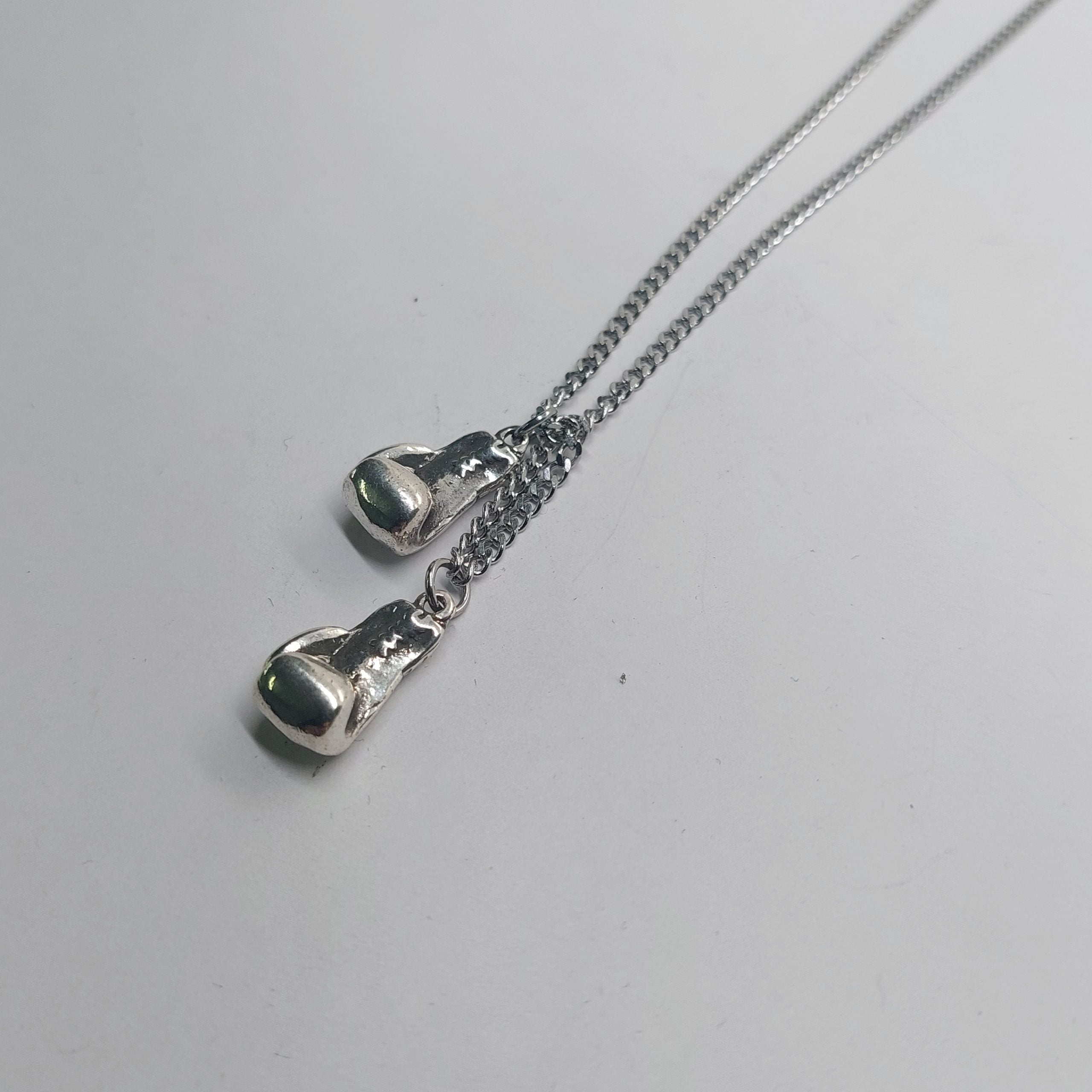 Necklace Boxer