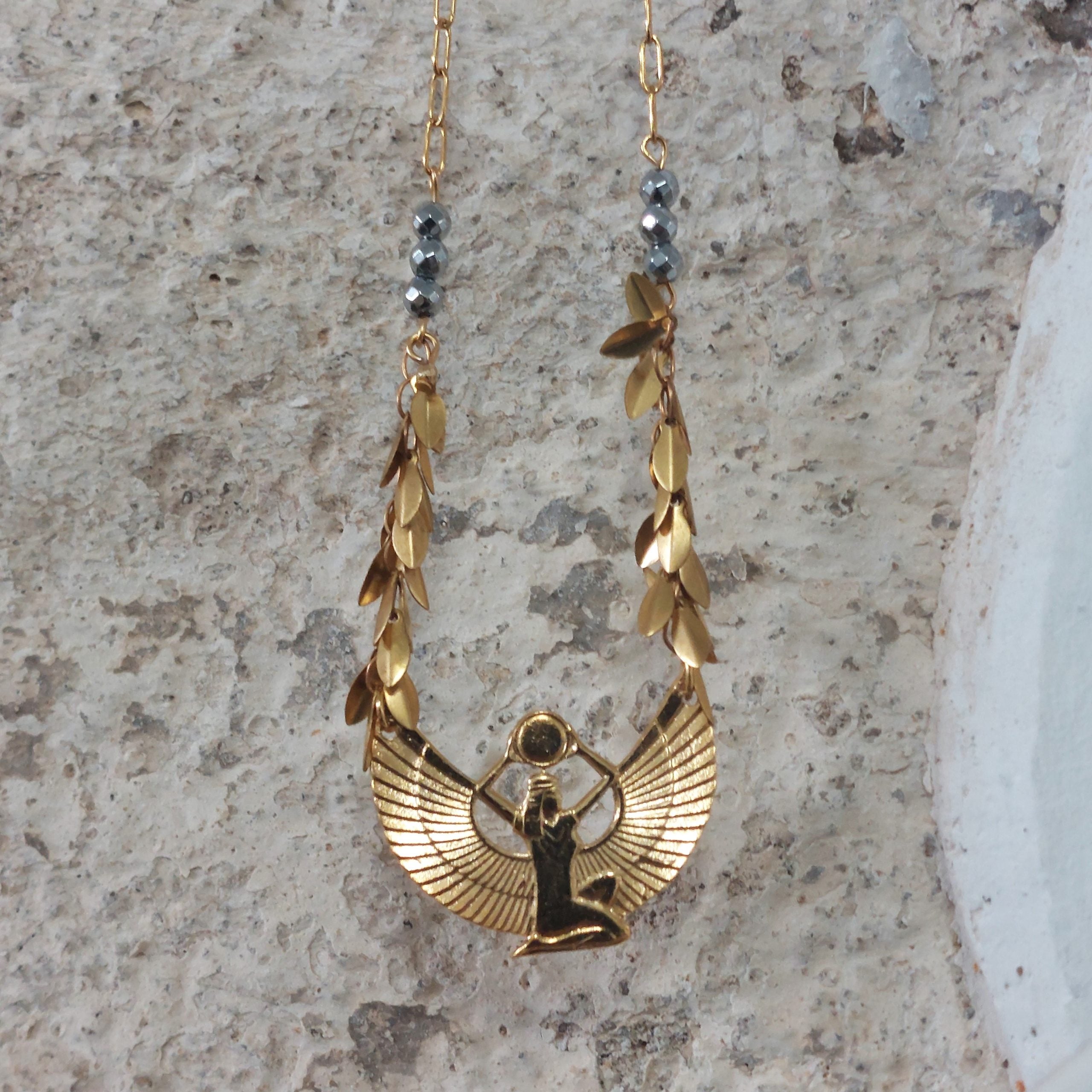 Halskette ISIS Gold