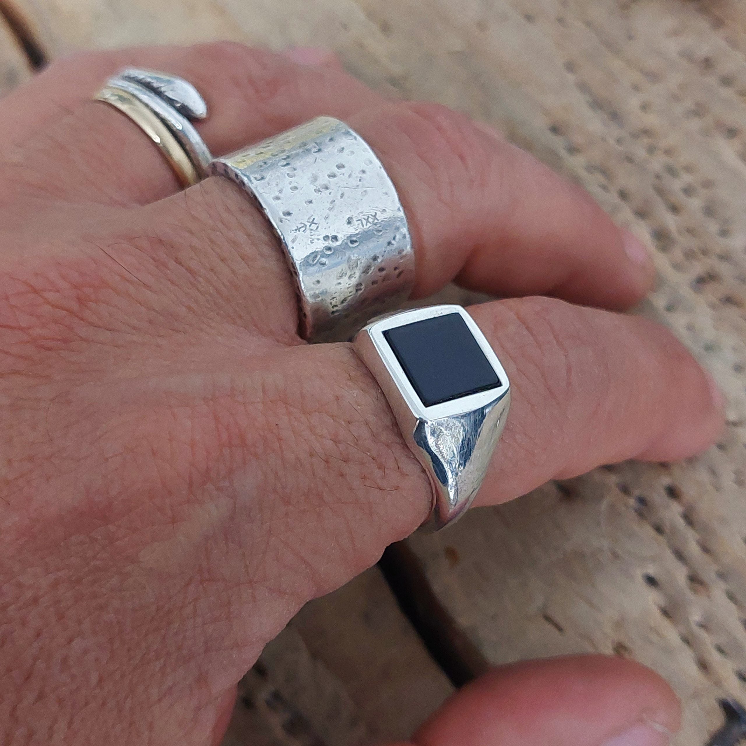 Ring Sello Wind Onyx
