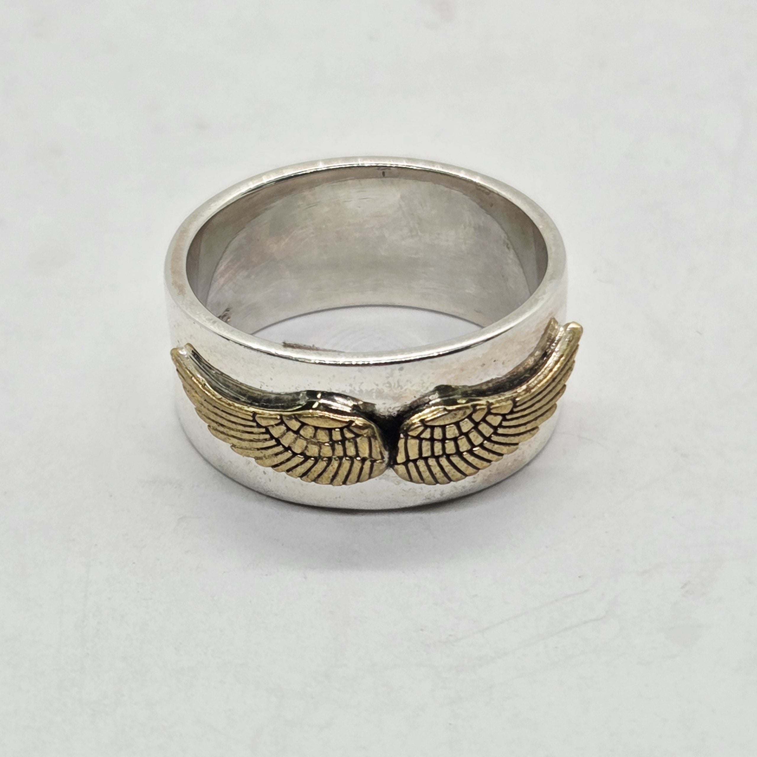 Ring Gold Wings