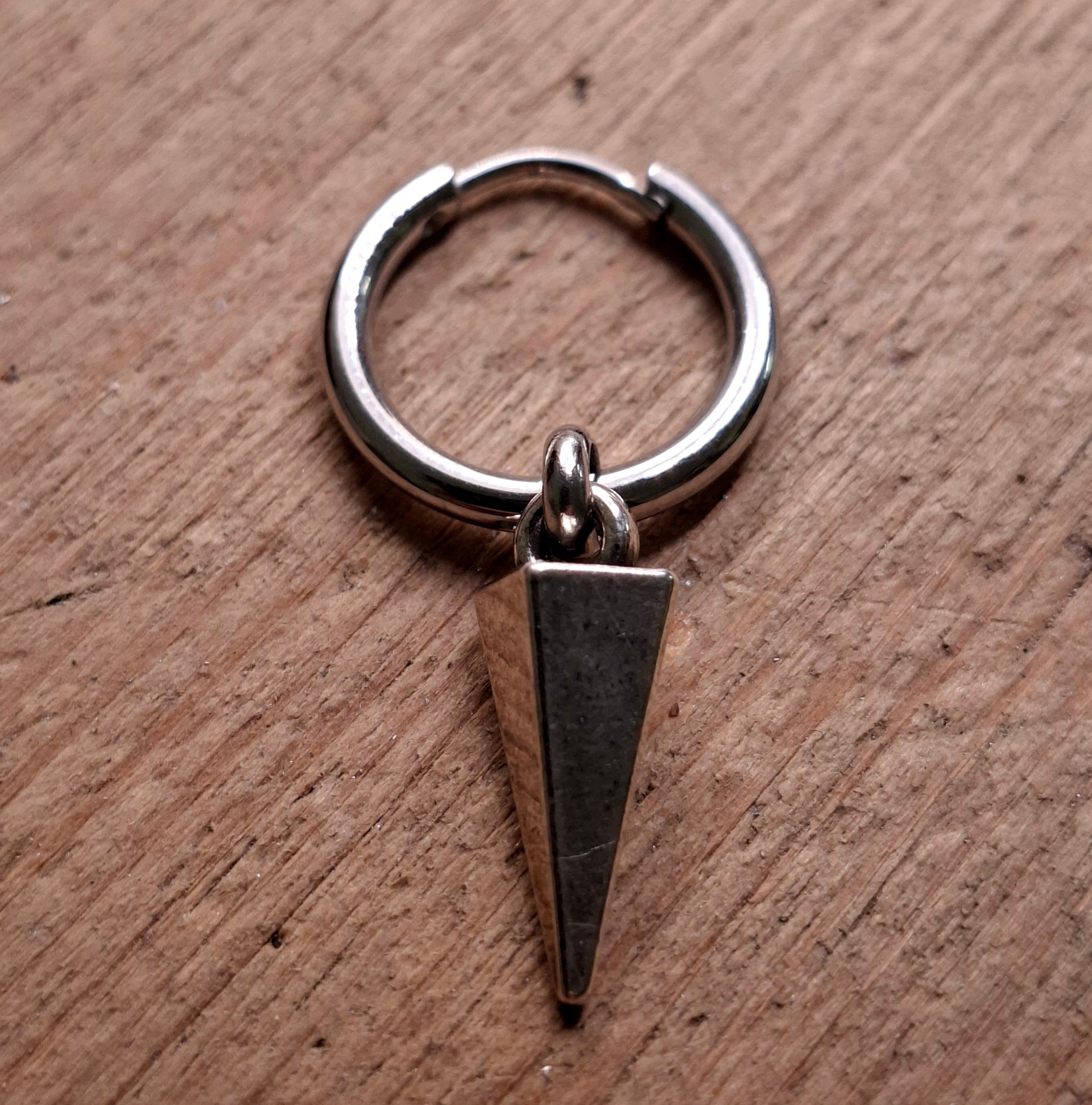 Spike-Ohrring