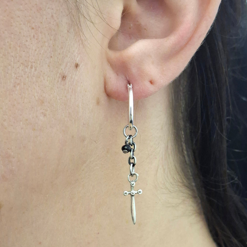 Dolk Silver Earring
