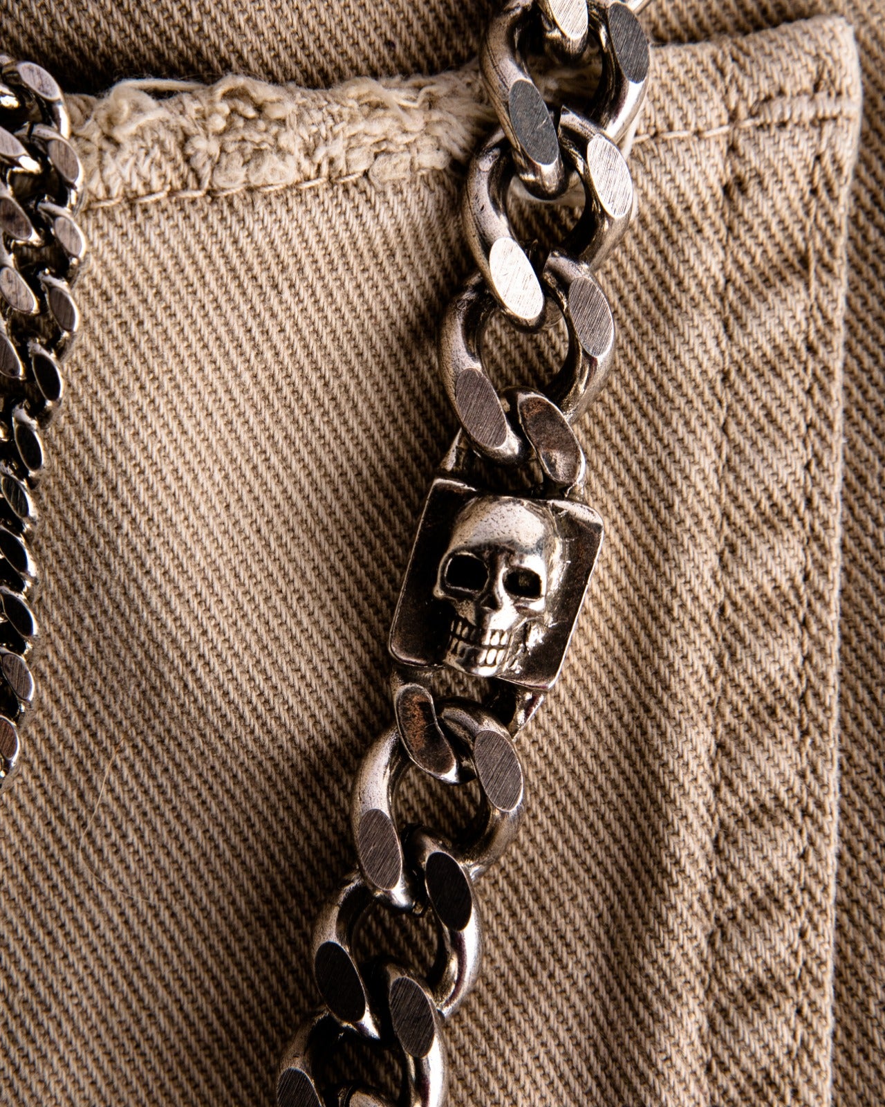 Chain wallet W98