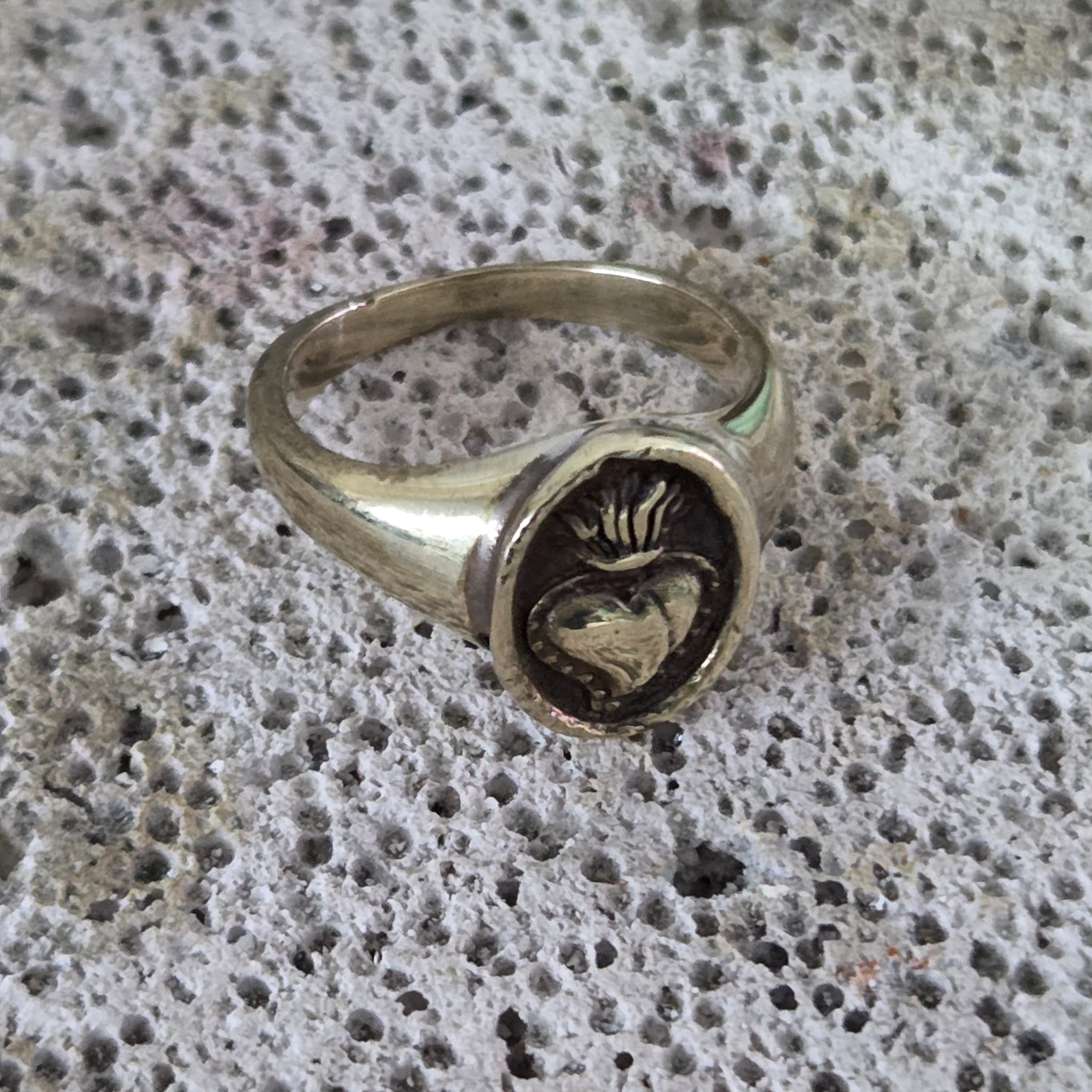 Anillo Lev