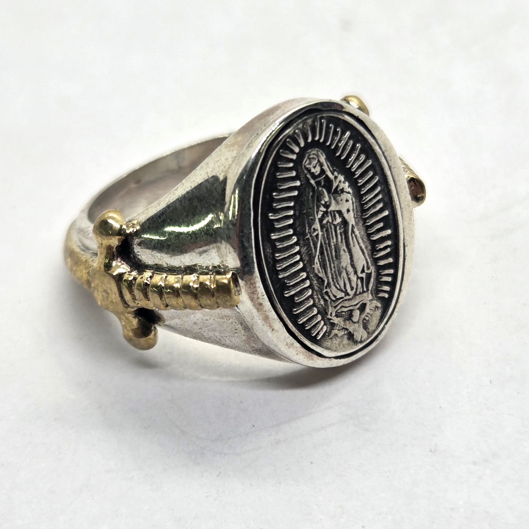 Ring Guadalupe