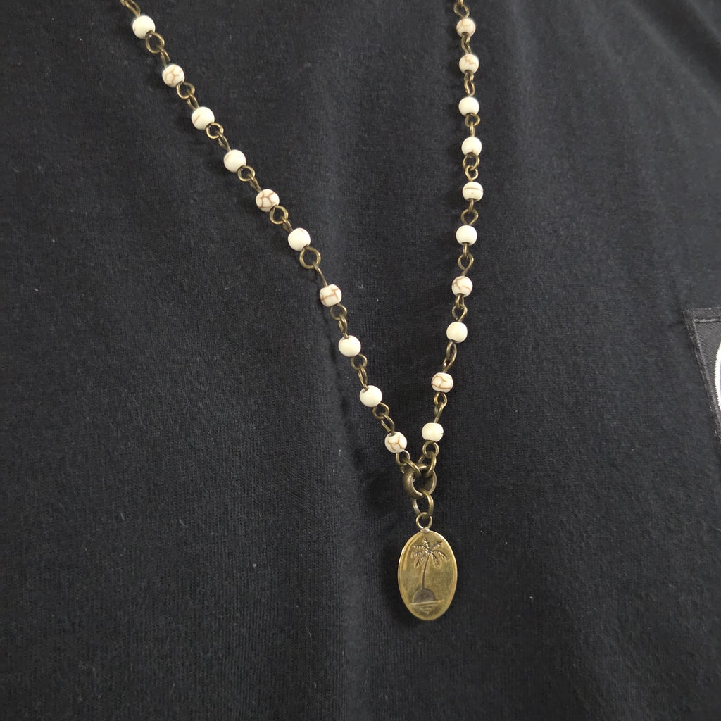 Necklace Palm